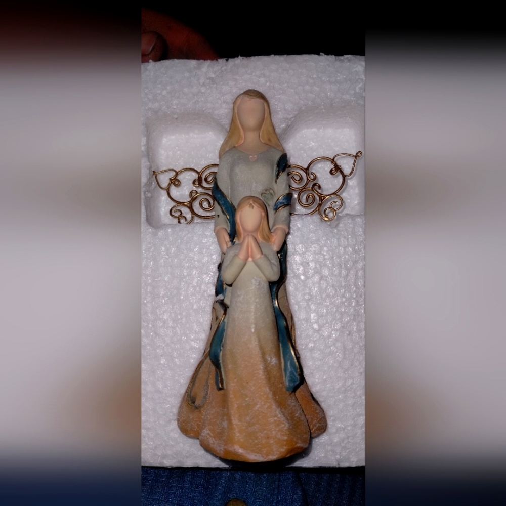 Florentine Angels: Angel with little girl